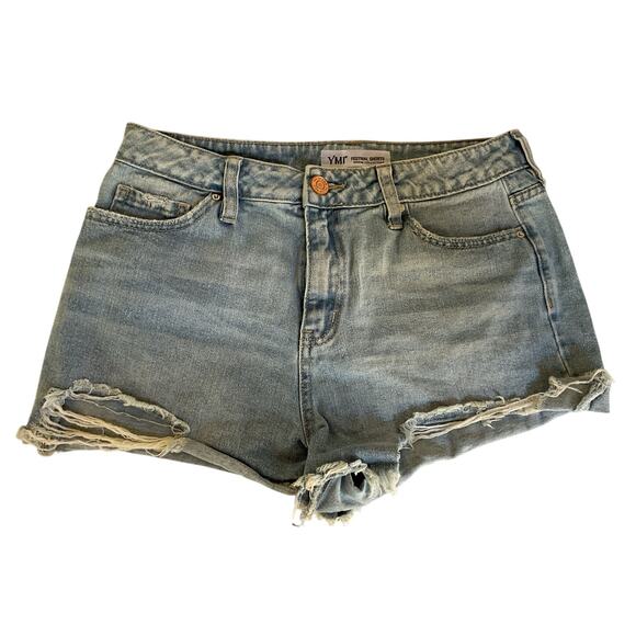 YMI Festival Shorts Women’s Size 7/28 Denim Distressed Cutoff Jean Shorts - Picture 1 of 5